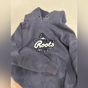 Vintage maple leaf Roots Hoodie